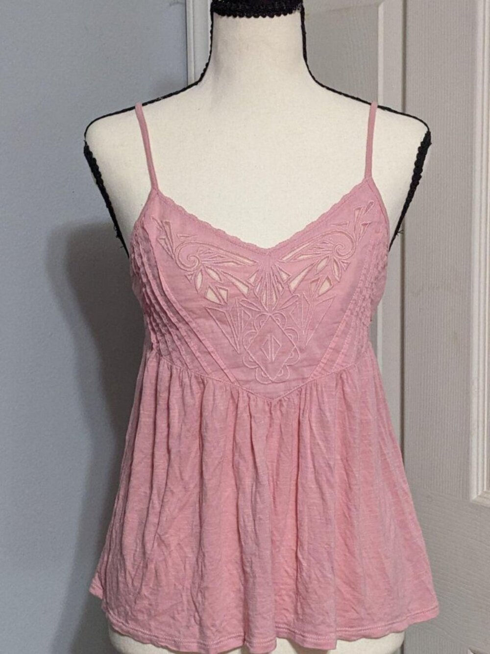 Vintage American Eagle Pink Embroidered Cutout Cami Tank Top Babydoll Small S